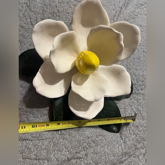 Other - Ceramic Magnolia